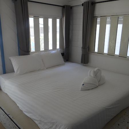 Pan Beachfront Resort Krabi Клонг Муанг Бийч Екстериор снимка