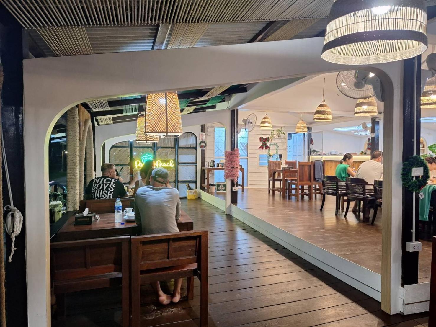 Pan Beachfront Resort Krabi Клонг Муанг Бийч Екстериор снимка