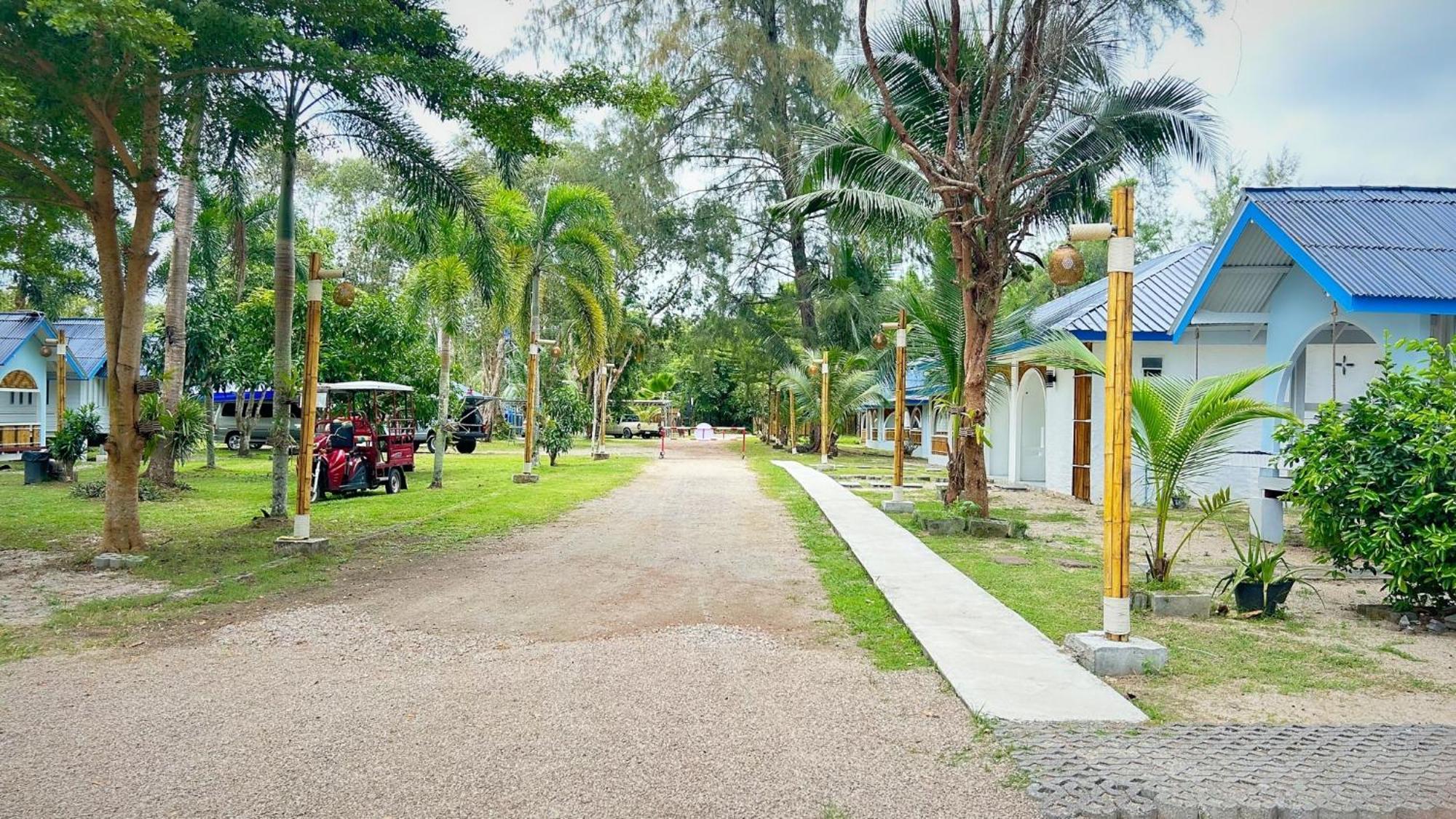 Pan Beachfront Resort Krabi Клонг Муанг Бийч Екстериор снимка