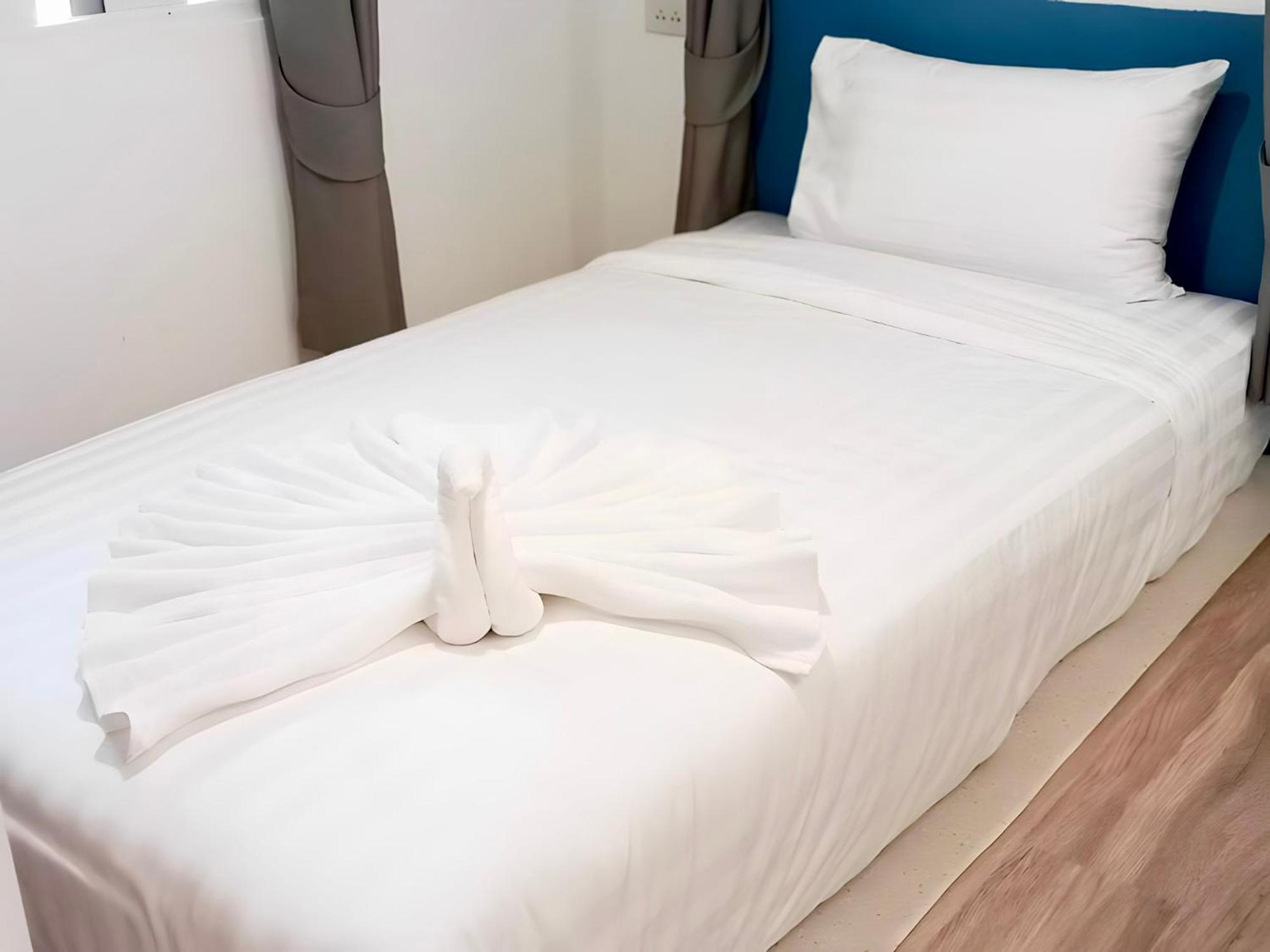 Pan Beachfront Resort Krabi Клонг Муанг Бийч Стая снимка