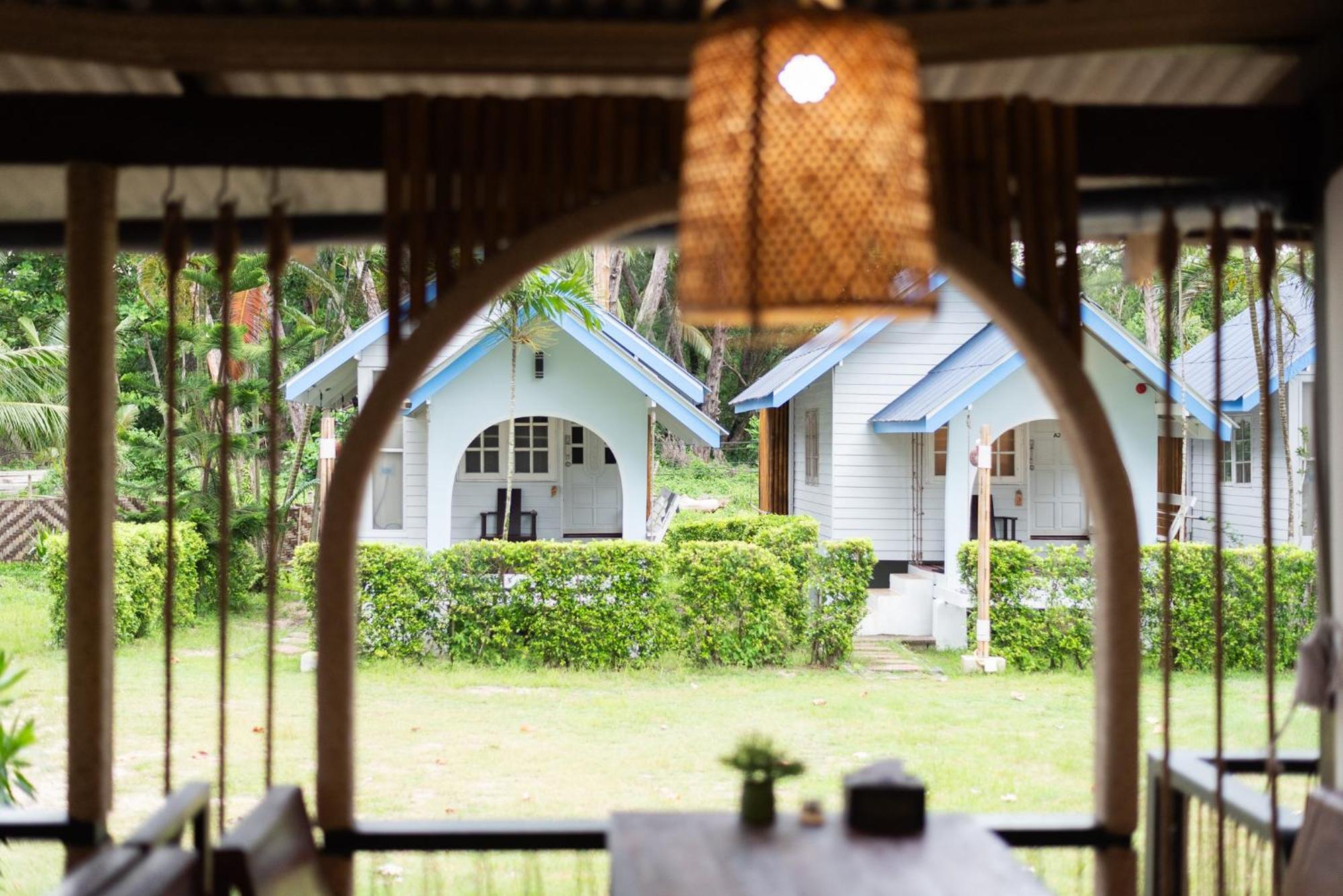 Pan Beachfront Resort Krabi Клонг Муанг Бийч Екстериор снимка
