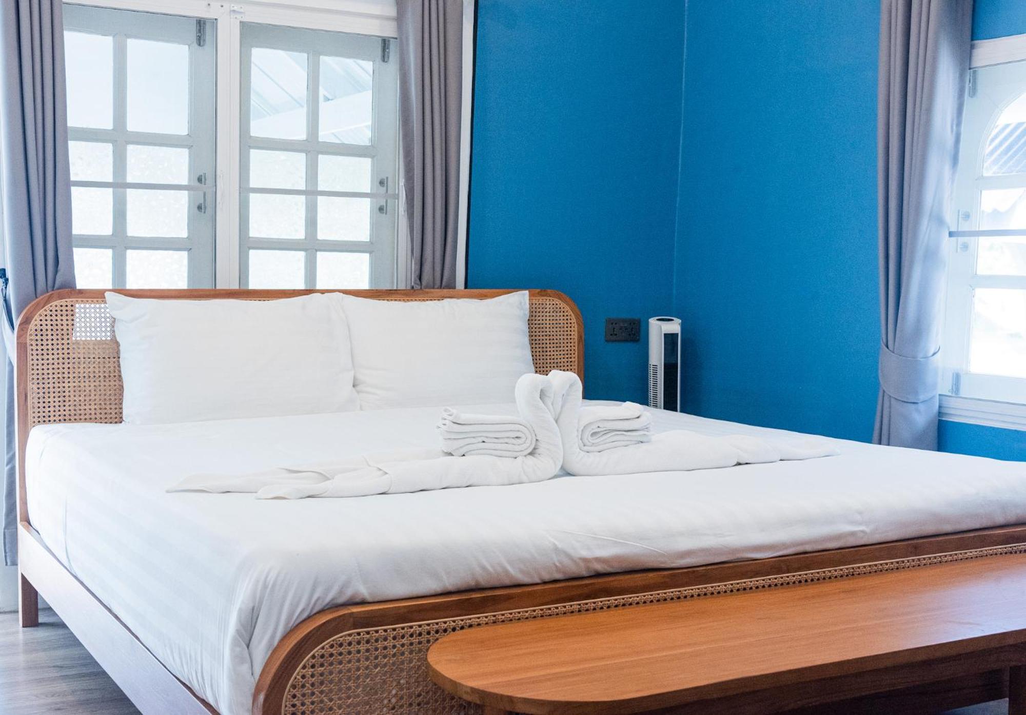 Pan Beachfront Resort Krabi Клонг Муанг Бийч Екстериор снимка